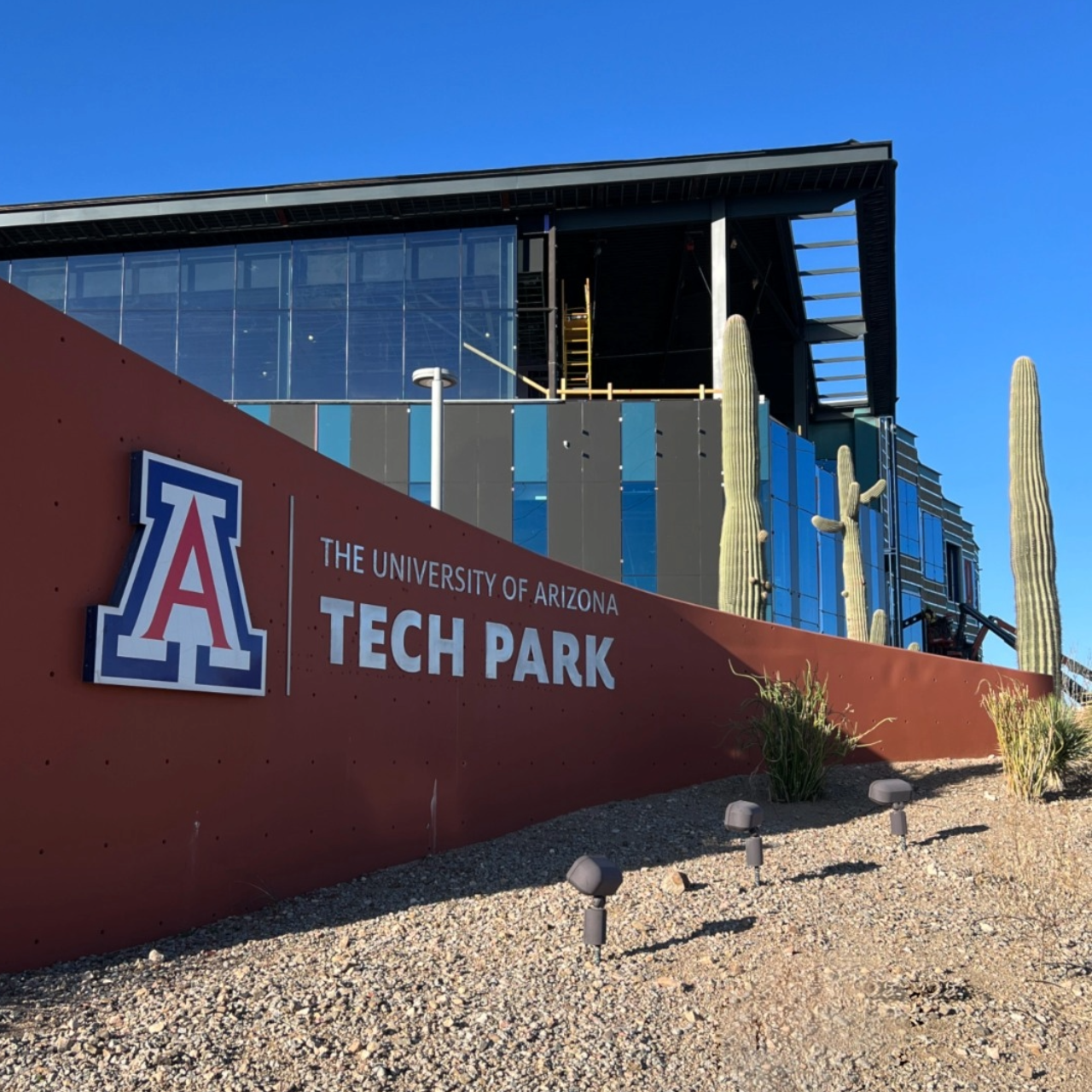 Sign that says The University of Arizona Tech Park