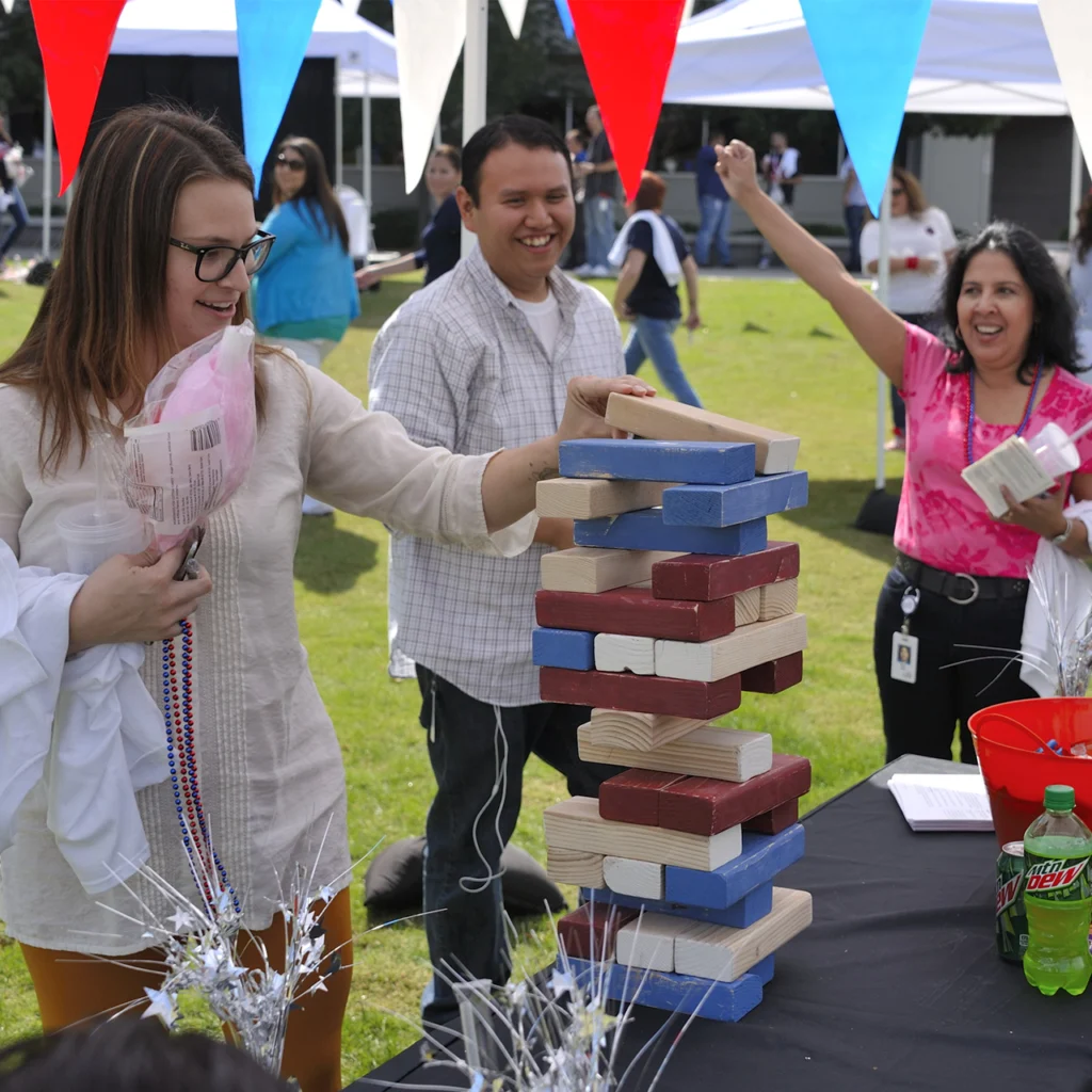 People playing jenga