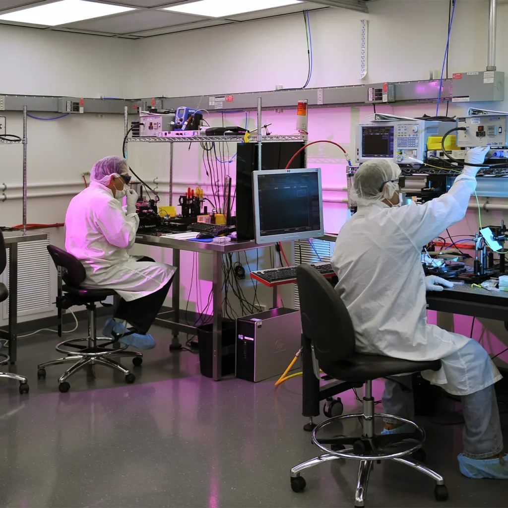 Two scientists working in a lab.